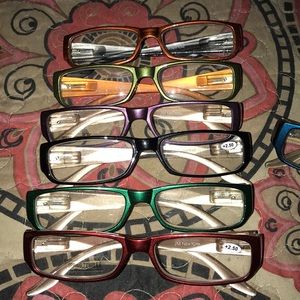 JM glasses 2.50+ 5 pairs (plus one free)